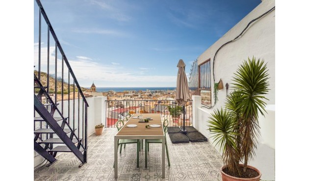 Brukt - Apartment -
Alicante - Costa Blanca