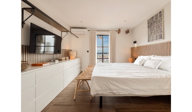 Brukt - Apartment -
Alicante - Costa Blanca