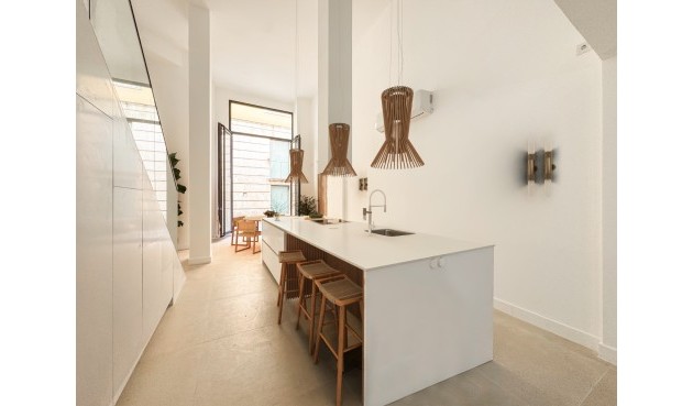 Brukt - Apartment -
Alicante - Costa Blanca