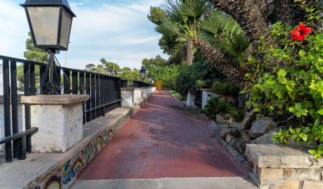 Reventa - Villa -
Alicante - Costa Blanca