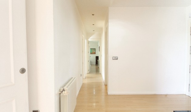 Brukt - Villa -
San Vicente del Raspeig - Inland