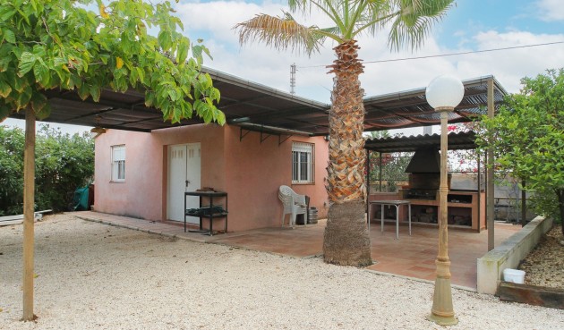 Brukt - Villa -
San Vicente del Raspeig - Inland