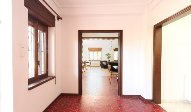 Brukt - Villa -
El Campello - Costa Blanca