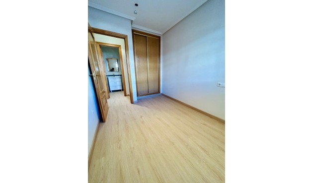 Brukt - Apartment -
San Isidro - Inland