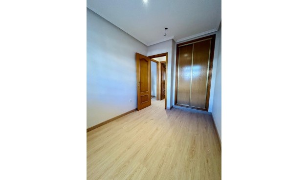 Brukt - Apartment -
San Isidro - Inland