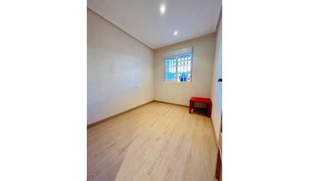 Brukt - Apartment -
San Isidro - Inland