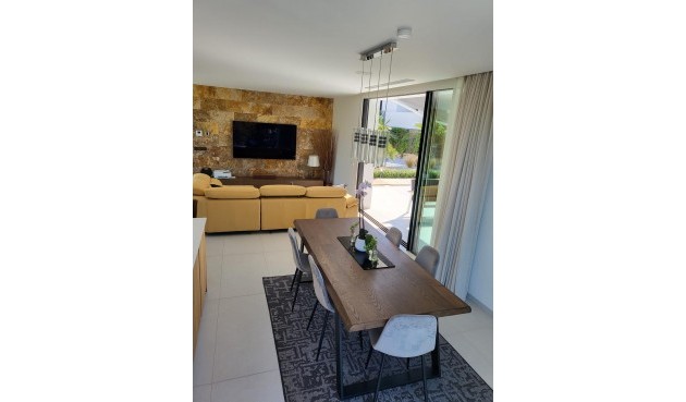 Reventa - Villa -
Las Colinas Golf - Costa Blanca