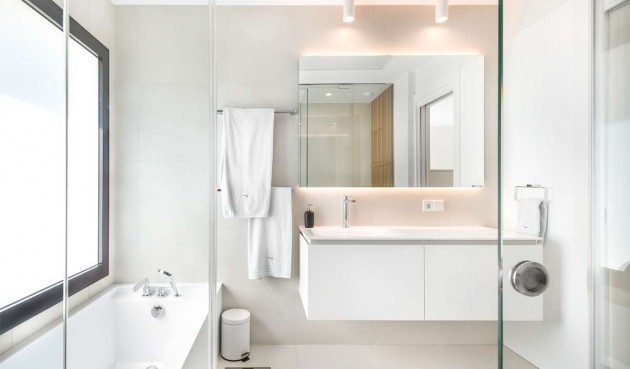 Reventa - Villa -
Las Colinas Golf - Costa Blanca