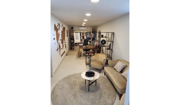 Reventa - Villa -
Las Colinas Golf - Costa Blanca