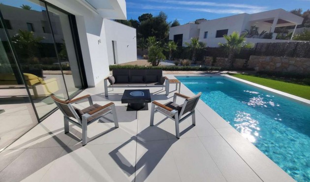 Reventa - Villa -
Las Colinas Golf - Costa Blanca