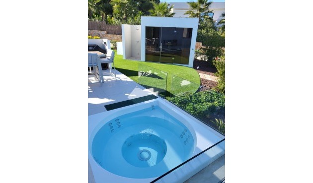 Reventa - Villa -
Las Colinas Golf - Costa Blanca