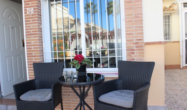 Brukt - Villa -
Villamartin - Costa Blanca