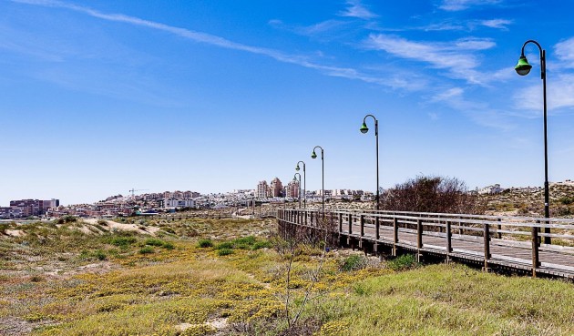 Brukt - Apartment -
Torrevieja - La Mata