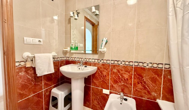 Brukt - Apartment -
Torrevieja - Centro