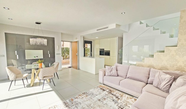 Brukt - Villa -
Rojales - Cuidad Quesada