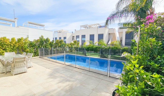 Brukt - Villa -
Rojales - Cuidad Quesada