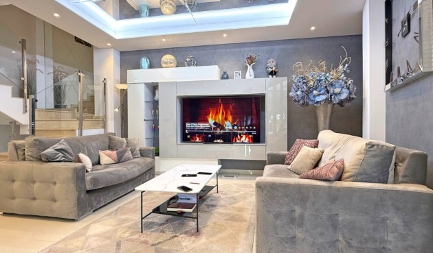 Reventa - Villa -
Orihuela Costa - Costa Blanca