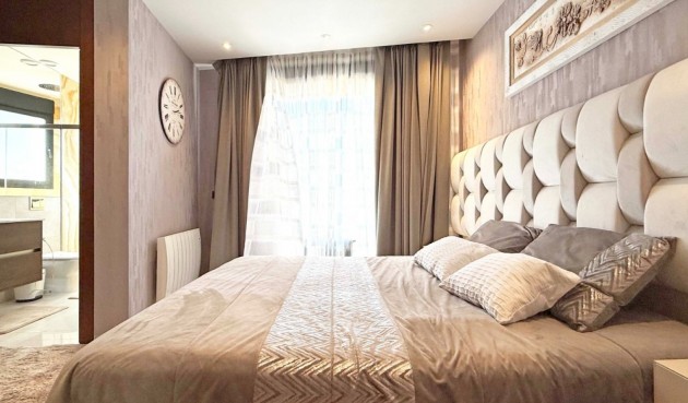 Reventa - Villa -
Orihuela Costa - Costa Blanca