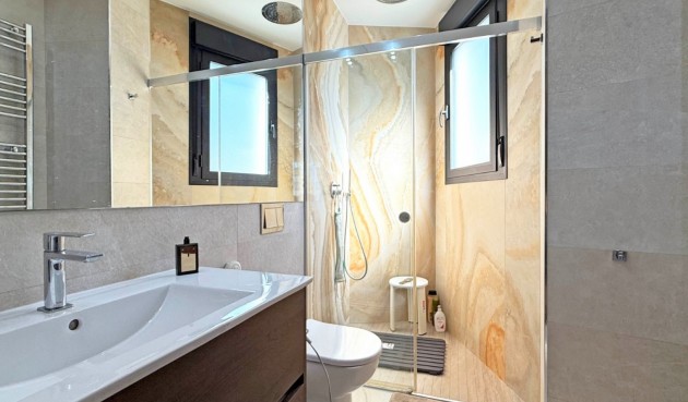 Reventa - Villa -
Orihuela Costa - Costa Blanca