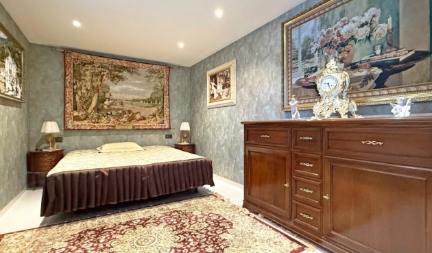 Reventa - Villa -
Orihuela Costa - Costa Blanca