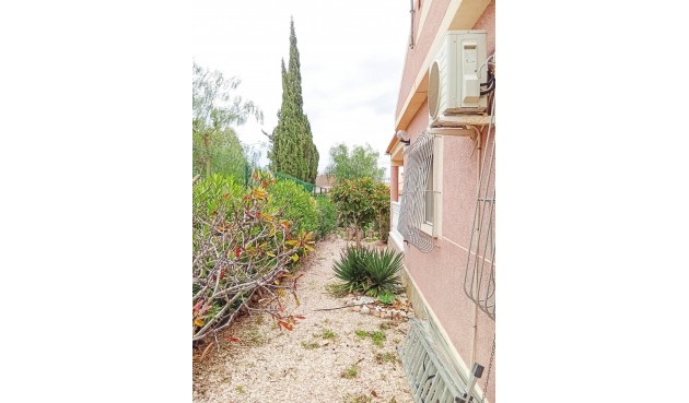 Brukt - Villa -
Torrevieja - La Siesta