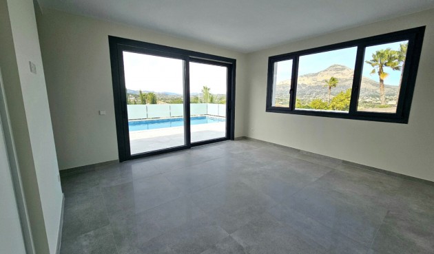 Brukt - Villa -
Jávea - Costa Blanca