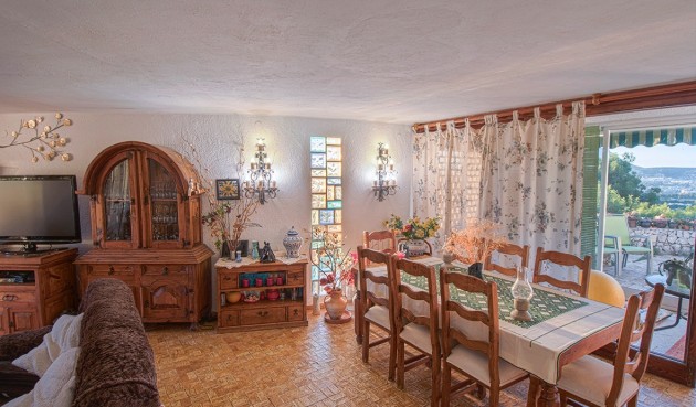 Brukt - Villa -
Jávea - Costa Blanca