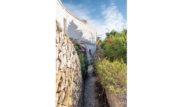 Brukt - Villa -
Jávea - Costa Blanca