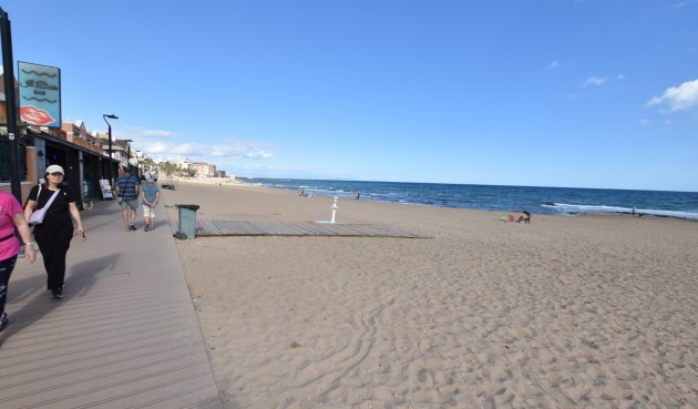 Brukt - Town House -
La Mata - Costa Blanca