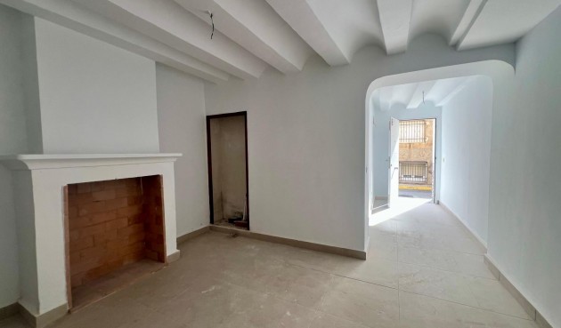 Resale - Town House -
Pinoso - Inland