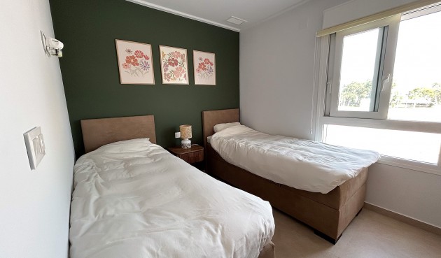 Brukt - Apartment -
El Raso - Costa Blanca