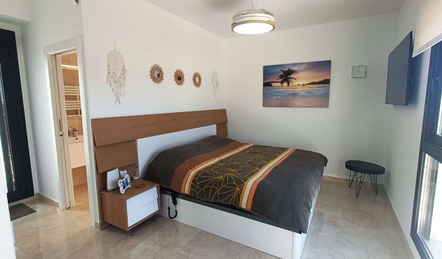 Brukt - Villa -
Algorfa - Inland