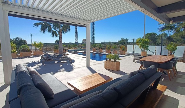 Brukt - Villa -
Algorfa - Inland