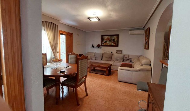 Brukt - Quad House -
Orihuela Costa - Punta Prima