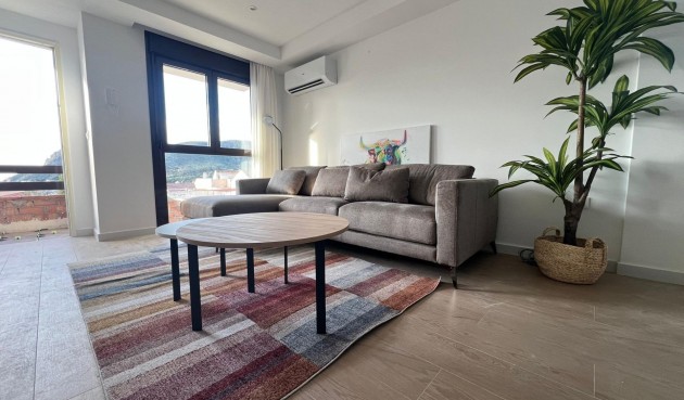 Nybygg - Town House -
La Union - centro