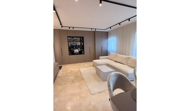 Brukt - Toppleilighet -
Las Ramblas Golf - Inland