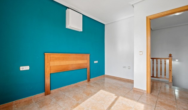 Brukt - Villa -
Orihuela Costa - Costa Blanca