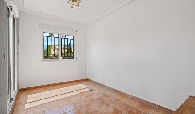 Brukt - Villa -
Orihuela Costa - Costa Blanca