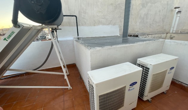 Brukt - Town House -
Almoradí - Inland