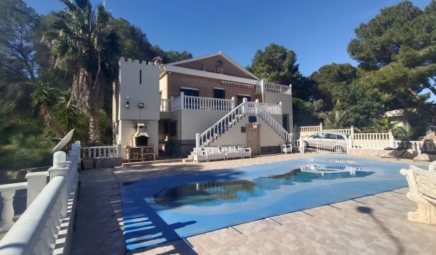 Brukt - Villa -
Canadas De San Pedro - Inland