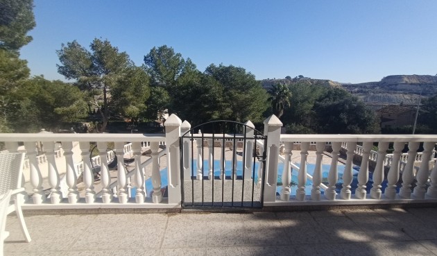 Brukt - Villa -
Canadas De San Pedro - Inland