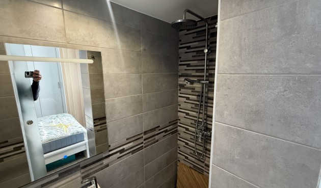 Brukt - Villa -
Villamartin - Costa Blanca