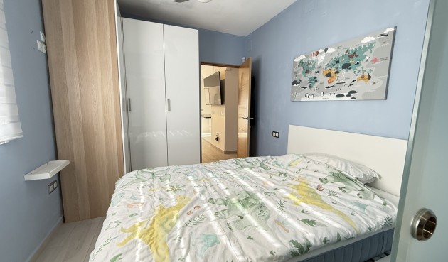 Brukt - Villa -
Villamartin - Costa Blanca