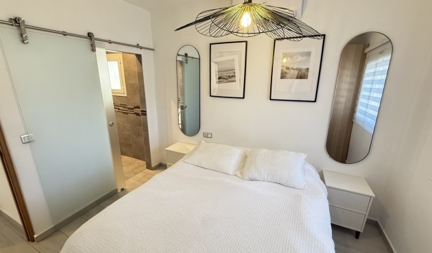 Brukt - Villa -
Villamartin - Costa Blanca