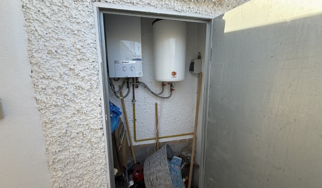 Brukt - Villa -
Villamartin - Costa Blanca