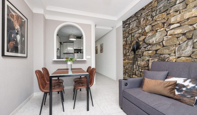 Brukt - Apartment -
Torrevieja - Estacion De Autobuses