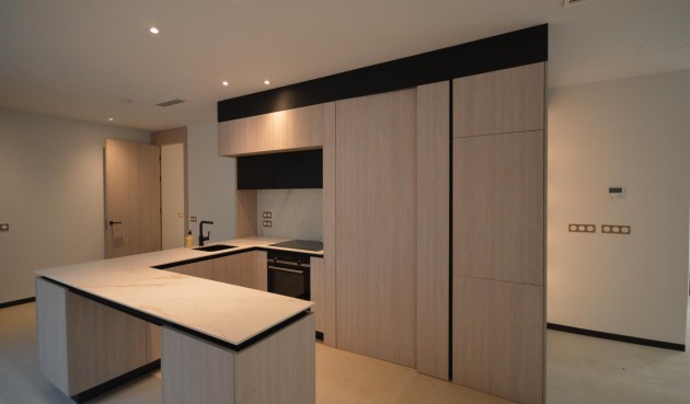 Brukt - Villa -
Algorfa - Comunidad Valenciana