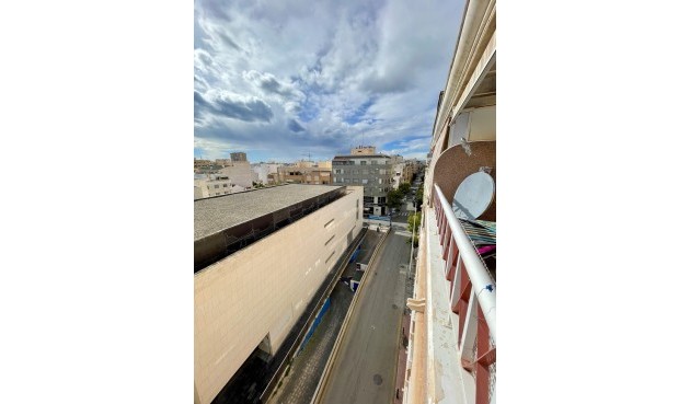 Brukt - Toppleilighet -
Torrevieja - Playa de cura