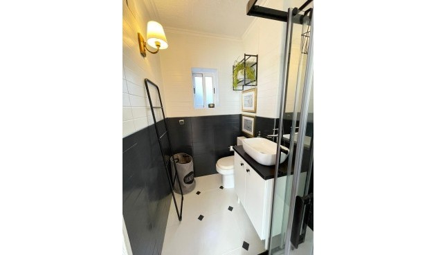 Reventa - Ático -
Torrevieja - Punta Prima