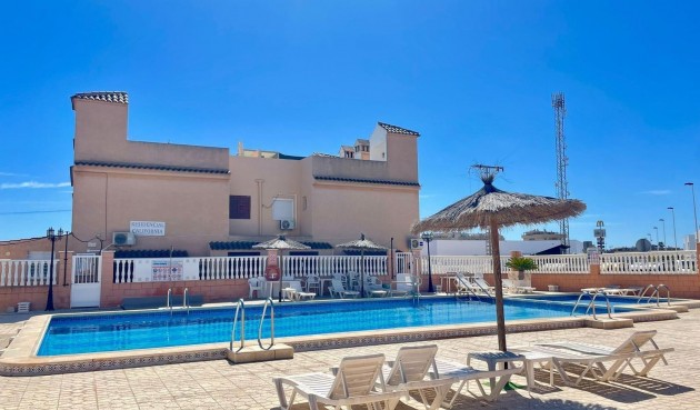 Reventa - Ático -
Torrevieja - Punta Prima